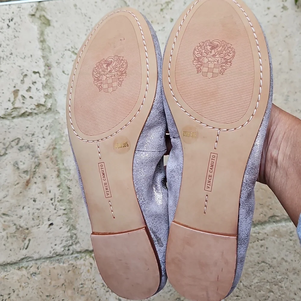 Vince Camuto NWOT Prilla Metallic Gunmetal Ballet Flats